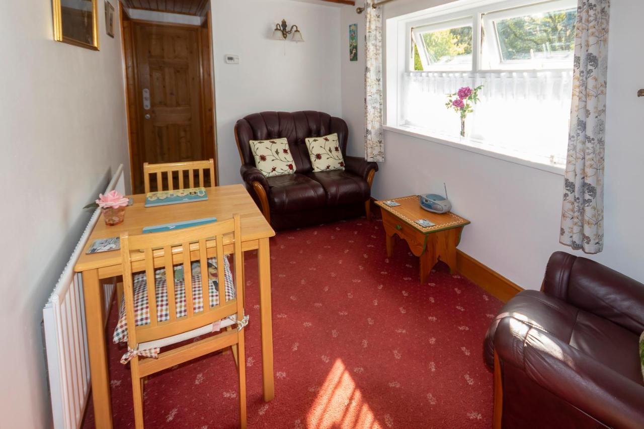 Rosebud Cottage Romantic Cottage For A Couple فيشجارد المظهر الخارجي الصورة